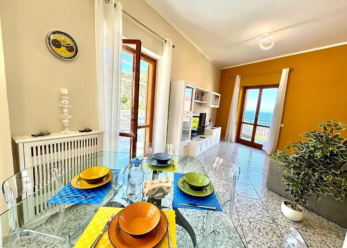 Estate4home - Lulu * Σορέντο